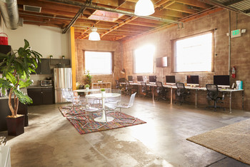 CENTURY 21 Business CENTURY 21 Business